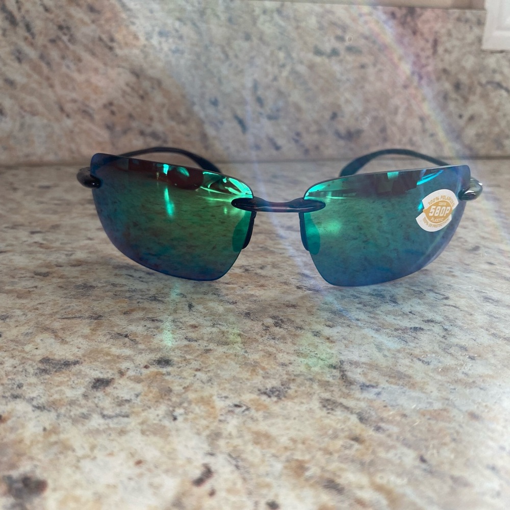 Mens gulf shore costa Del Mar. brand new in box